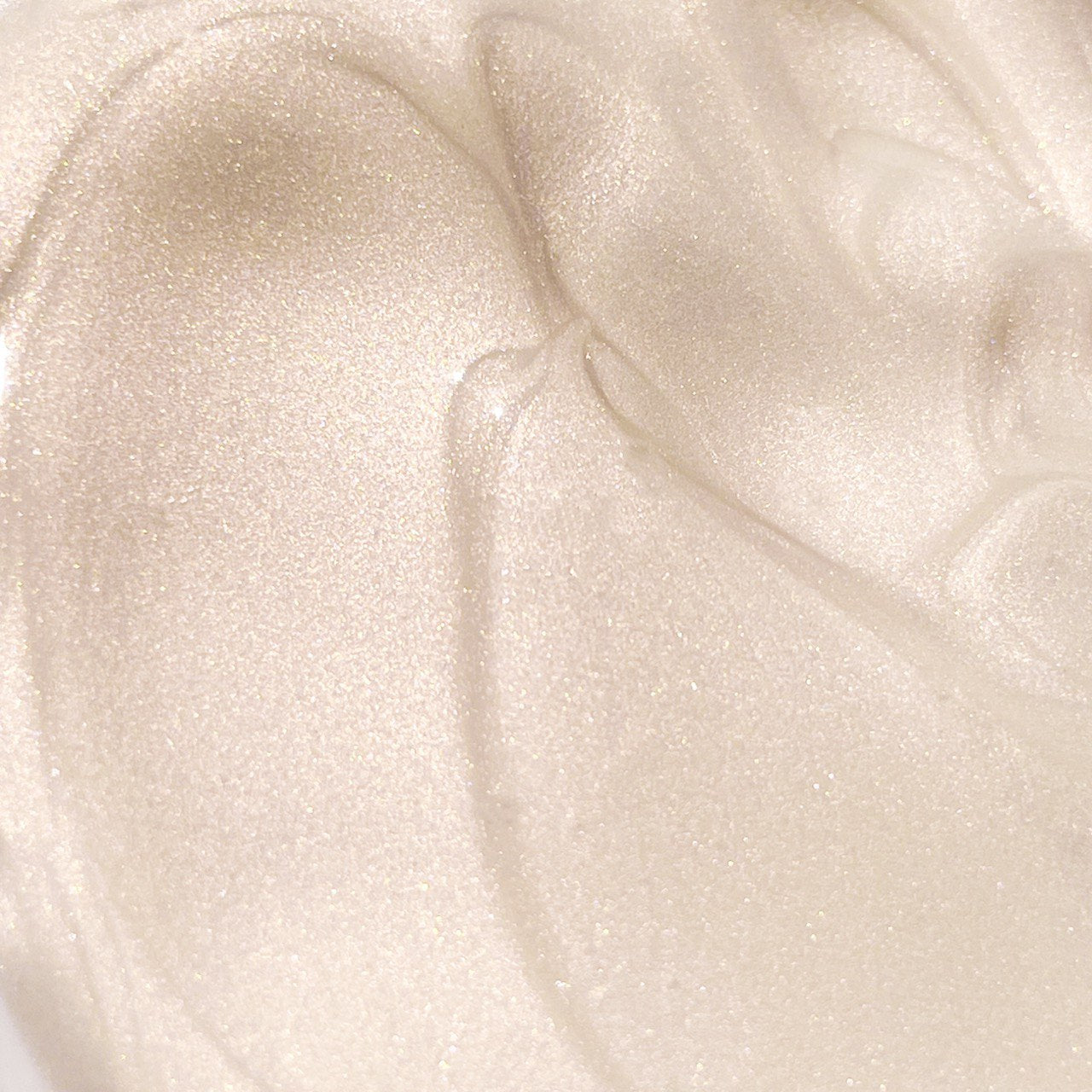 2 In 1 Light Touch Radiance Primer – Glød, udjævning & perfekt base
