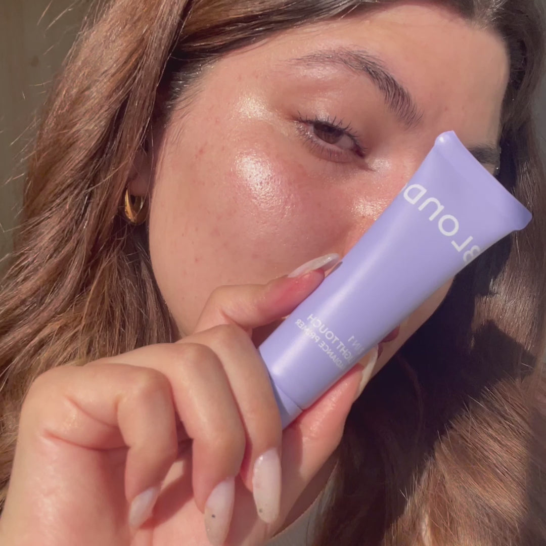 2 In 1 Light Touch Radiance Primer – Glød, udjævning & perfekt base
